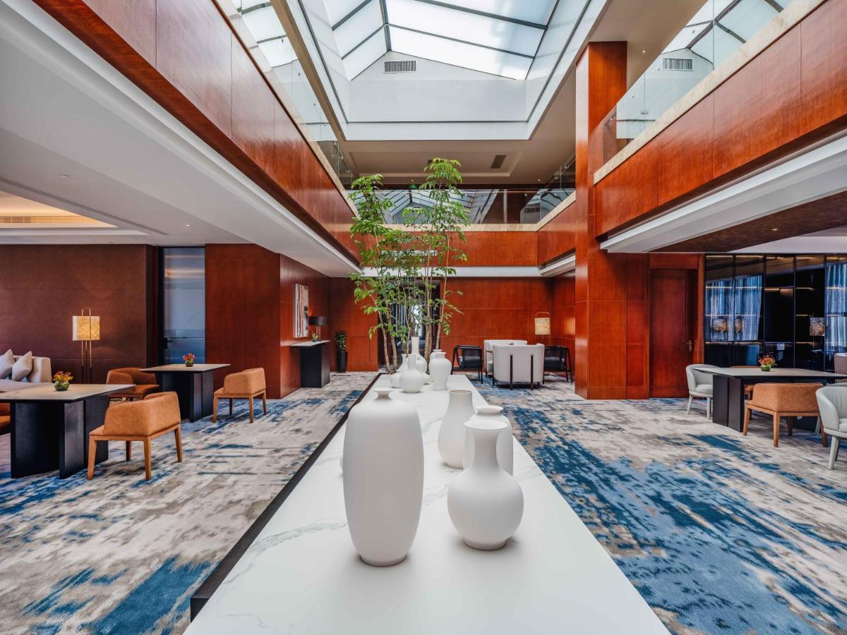Marco Polo Jin Jiang Hotel Csincsiang Kültér fotó