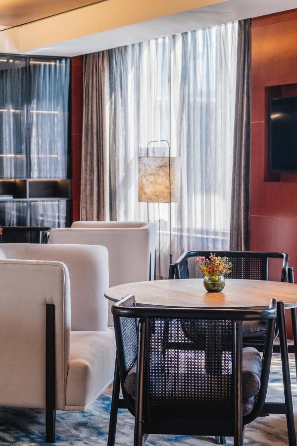 Marco Polo Jin Jiang Hotel Csincsiang Kültér fotó